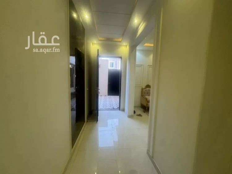 فيلا للبيع في شارع حمزة بن القاسم, حي الرمال, مدينة الرياض, منطقة الرياض 9
