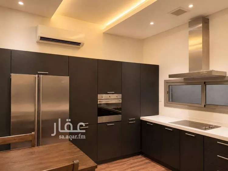فيلا للإيجار في شارع علي بن أحمد العمري, حي العارض, مدينة الرياض, منطقة الرياض 10