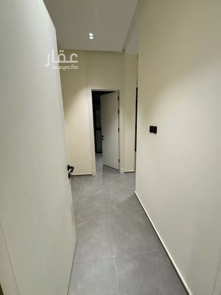 Apartment for Sale in Riyadh Al Malqa 10