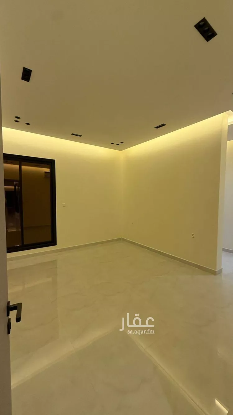 دور للإيجار في شارع الضحي, حي الملك فهد, مدينة الرياض, منطقة الرياض صورة 3