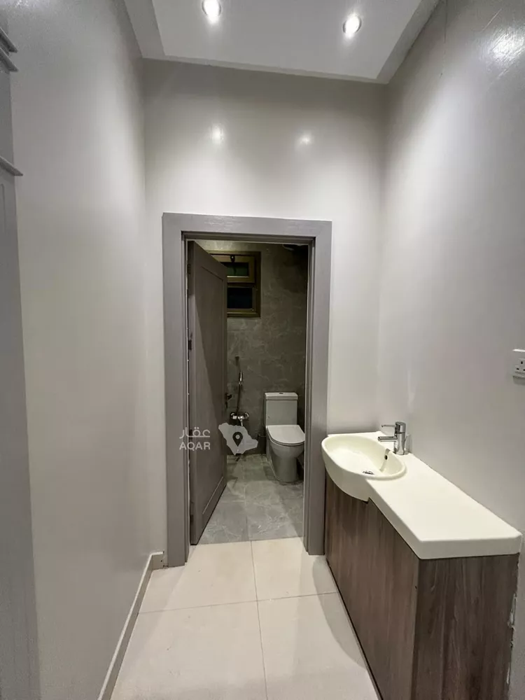 Apartment for Rent in Riyadh Al Malqa 8