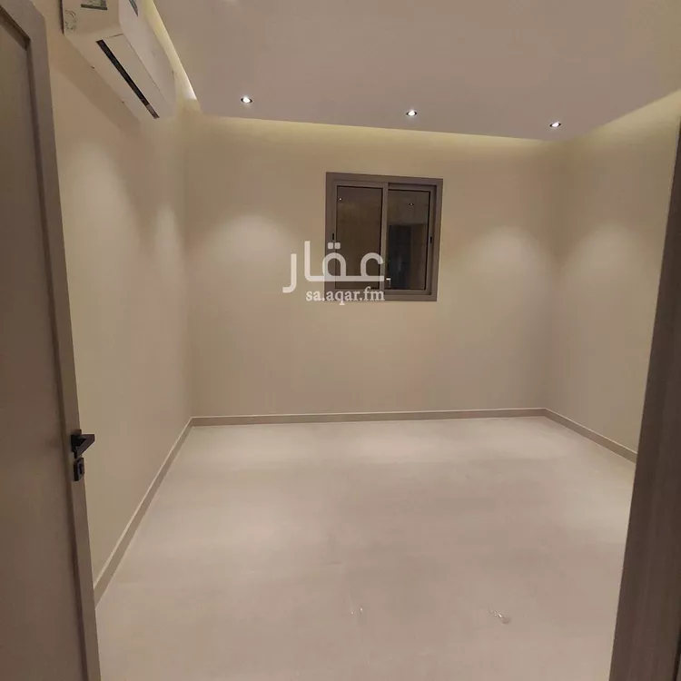 فيلا للإيجار في شارع عكا, حي اليرموك, مدينة الرياض, منطقة الرياض 13