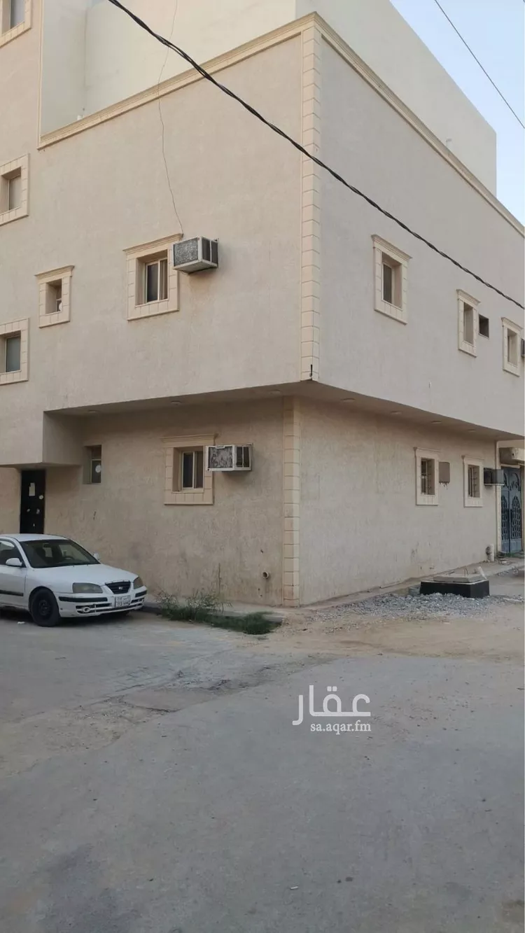عمارة للبيع في شارع ممر الحرمل, حي العدل, مدينة الجبيلة, منطقة الرياض صورة 2