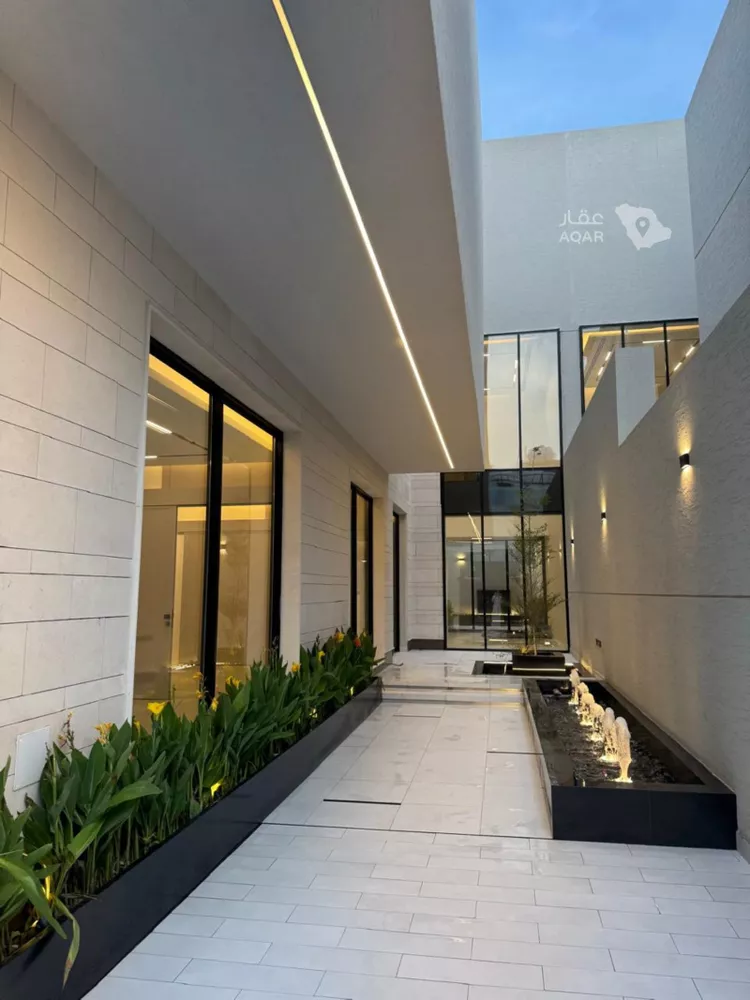 Villa for Sale in Riyadh Al Qirawan 10