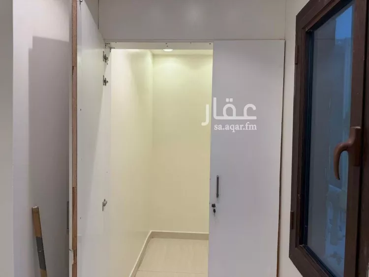شقة للإيجار في شارع المحرق, حي إشبيلية, مدينة الرياض, منطقة الرياض صورة 3