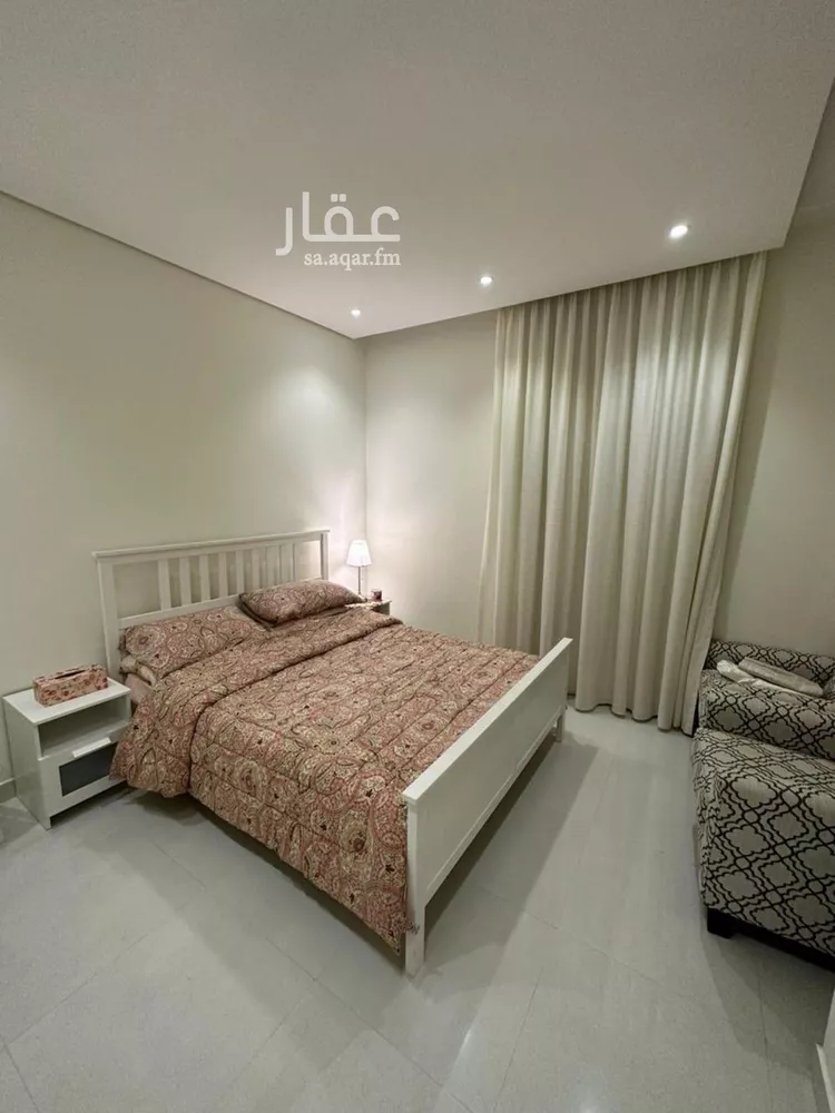 فيلا للإيجار في شارع رقم 303, حي الملقا, مدينة الرياض, منطقة الرياض صورة 3