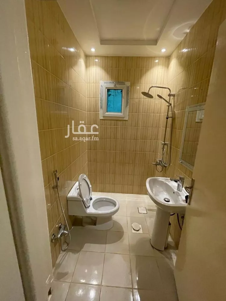 فيلا للبيع في شارع الأستاذ, حي النرجس, مدينة الرياض, منطقة الرياض صورة 3