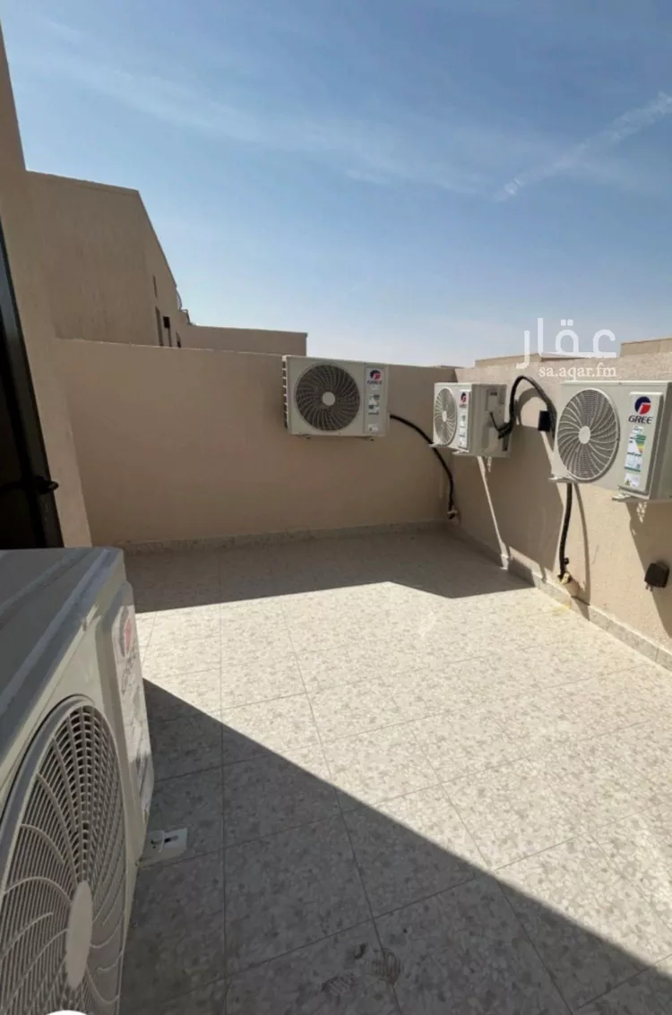 فيلا للإيجار في شارع محمد بن أحمد الدمنهوري, حي النرجس, مدينة الرياض, منطقة الرياض صورة 5