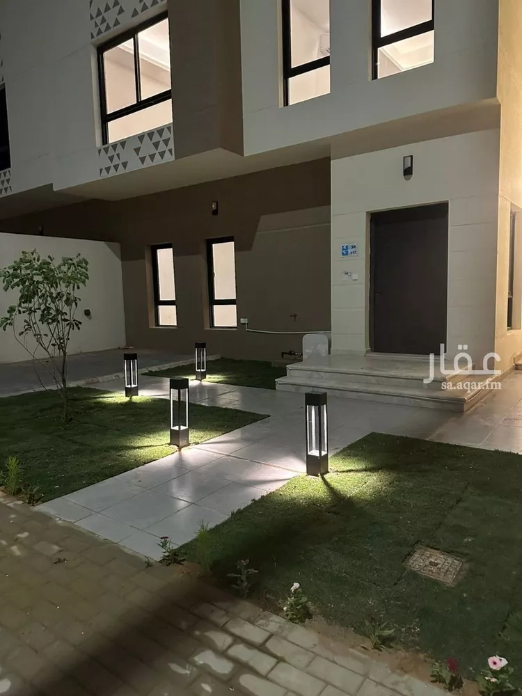فيلا للإيجار في شارع محمد بن أحمد الدمنهوري, حي النرجس, مدينة الرياض, منطقة الرياض 1 صورة