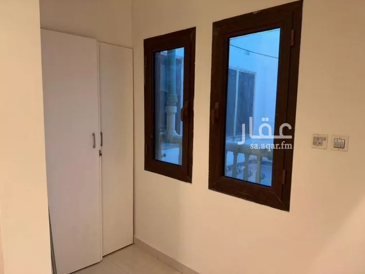 شقة للإيجار في شارع المحرق, حي إشبيلية, مدينة الرياض, منطقة الرياض صورة 4