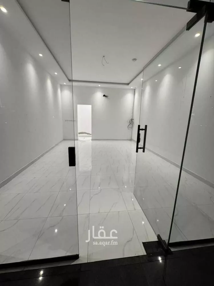 محل للإيجار في شارع داوود بن ابي هند البصري, حي الشراع, مدينة جدة, منطقة مكة المكرمة صورة 3