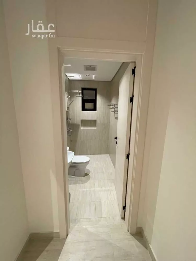 فيلا للإيجار في شارع شهيد الدين ثم الوطن حمود علي السويلم, حي الشهداء, مدينة الرياض, منطقة الرياض صورة 4
