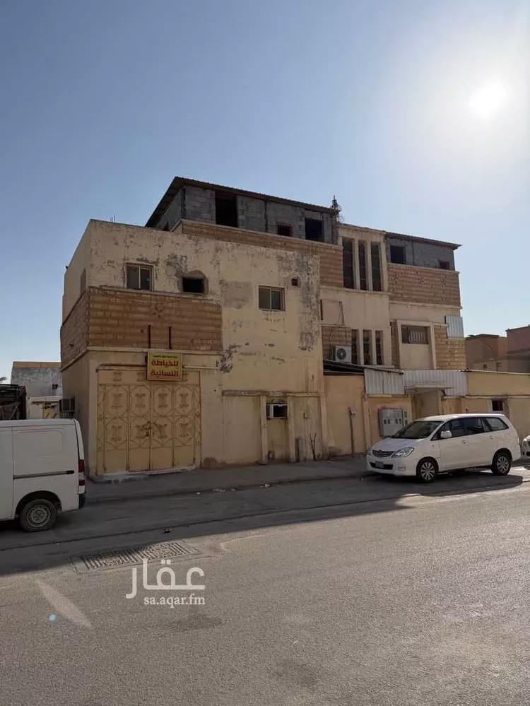 عمارة للبيع في شارع ابي محمد التاجر, حي محاسن الثاني, مدينة الاحساء, المنطقة الشرقية صورة 2