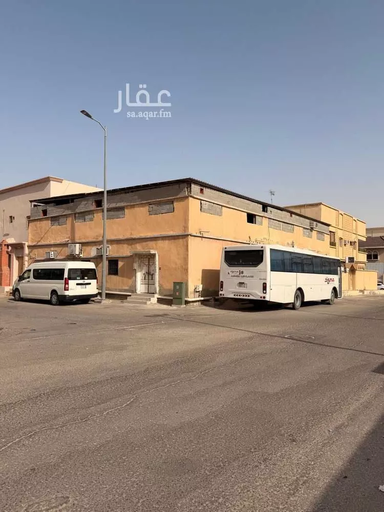 Building for Sale in Al Hofuf Al Salmaniyah South