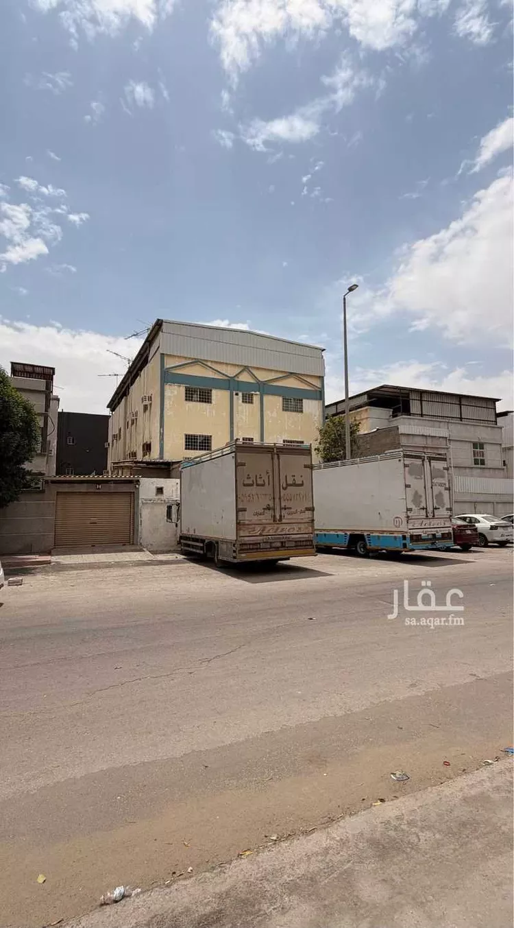 عمارة للبيع في شارع المثني بن مالك, حي البادية, مدينة الدمام, المنطقة الشرقية