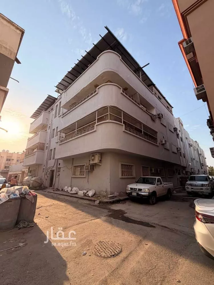Building for Sale in Dammam Al Khalij
