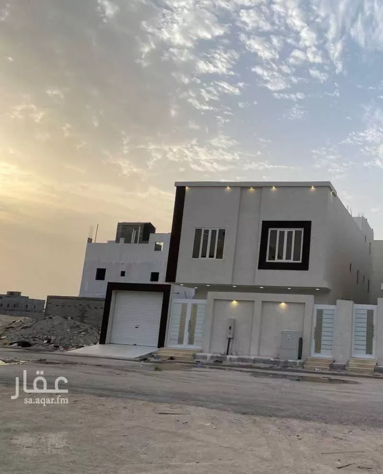 فيلا للبيع في شارع ابن معصوم المدني, حي الدوحة, مدينة الاحساء, المنطقة الشرقية