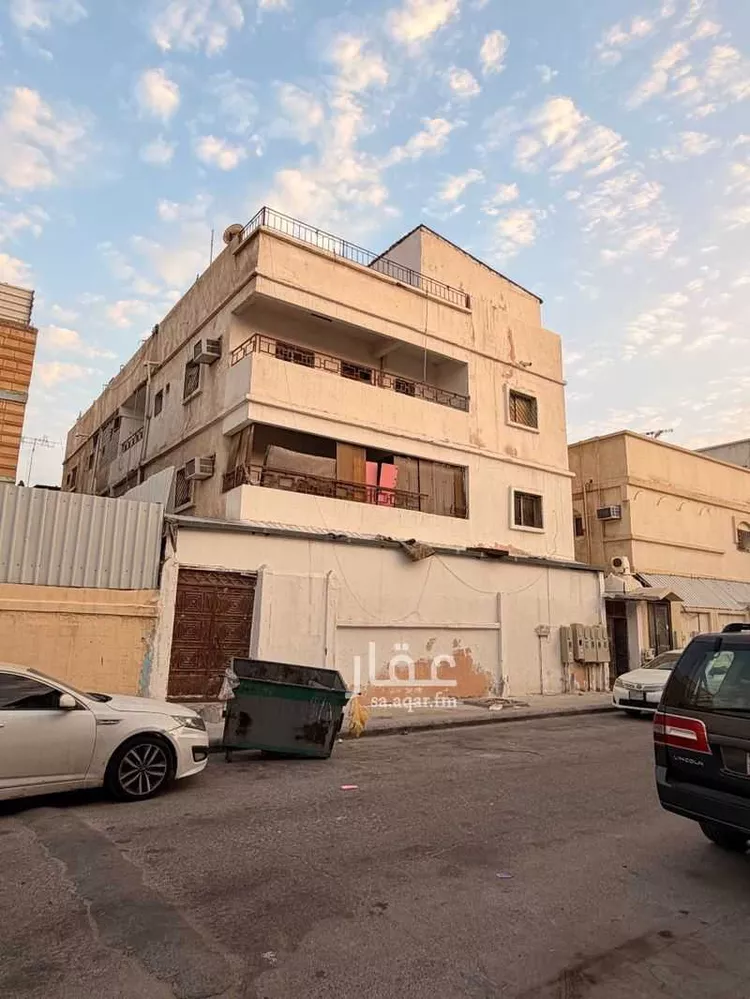 Building for Sale in Dammam Al Jalawiyah