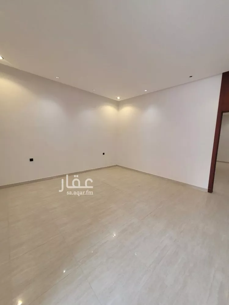 دور للبيع في شارع عبدالرحمن بن خضير, حي طويق, مدينة الرياض, منطقة الرياض صورة 3