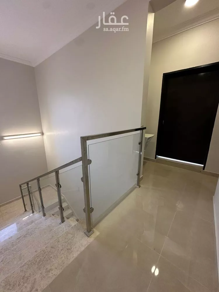 دور للبيع في شارع الفاخرة, حي عكاظ, مدينة الرياض, منطقة الرياض صورة 5