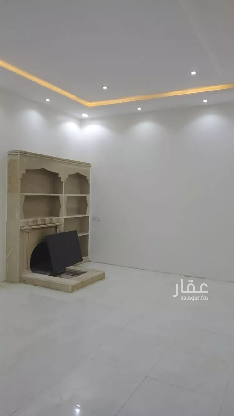 فيلا للبيع في شارع خشخاس الازدي, حي نوارة, مدينة المزاحمية, منطقة الرياض صورة 3