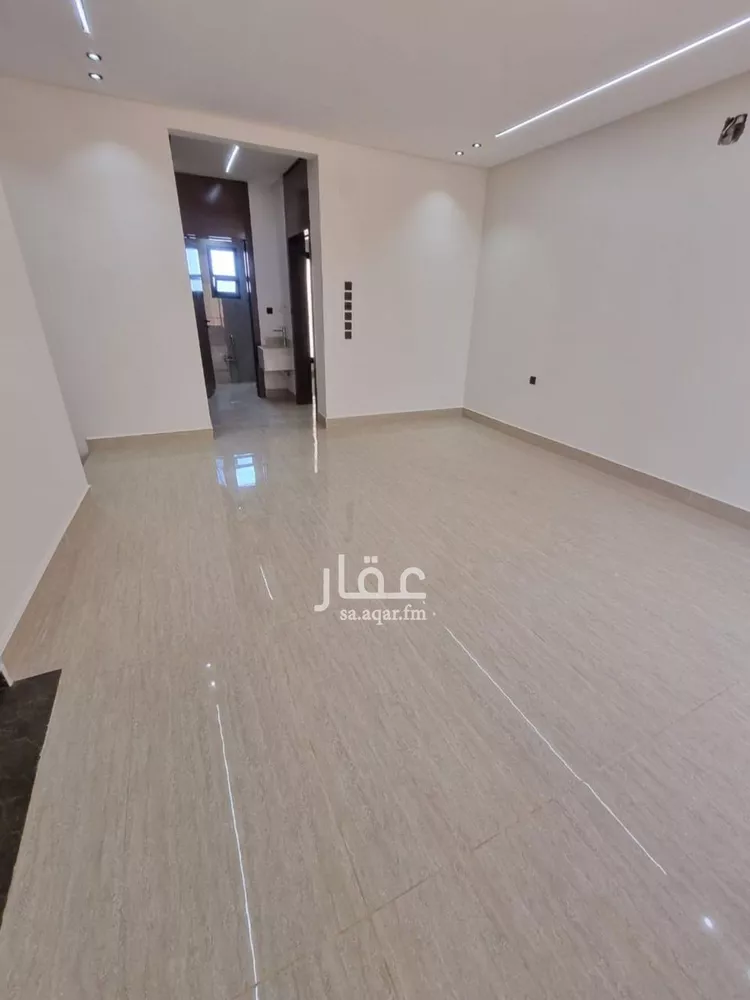 فيلا للبيع في شارع القشيري, حي طويق, مدينة الرياض, منطقة الرياض صورة 3