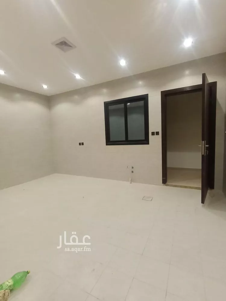 فيلا للبيع في شارع رفاعة ابن وهب القرظي, حي الأندلس, مدينة المزاحمية, منطقة الرياض صورة 2