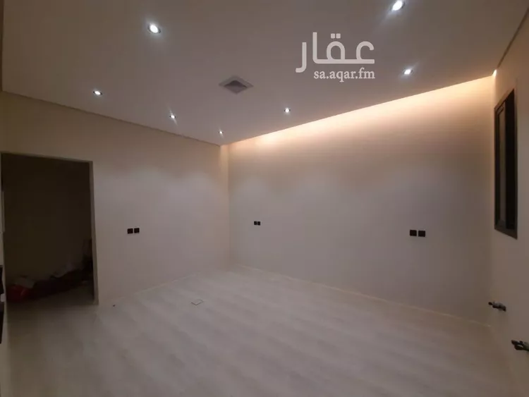 دور للبيع في شارع حمران بن أبان, حي العوالي, مدينة الرياض, منطقة الرياض صورة 4