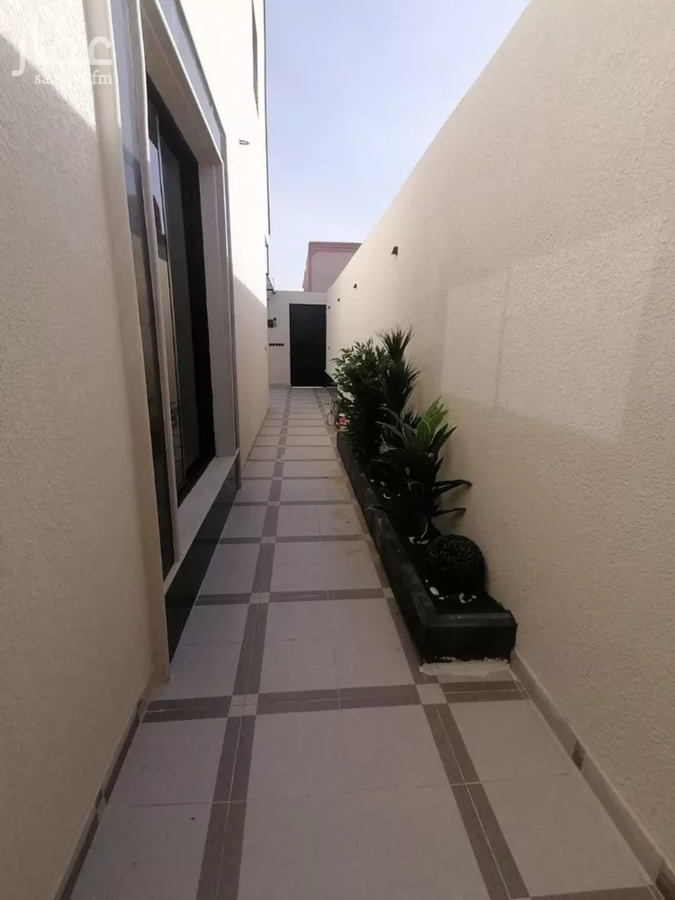 دور للبيع في شارع الجامعة 96, حي الجامعة, مدينة المزاحميه, منطقة الرياض صورة 3