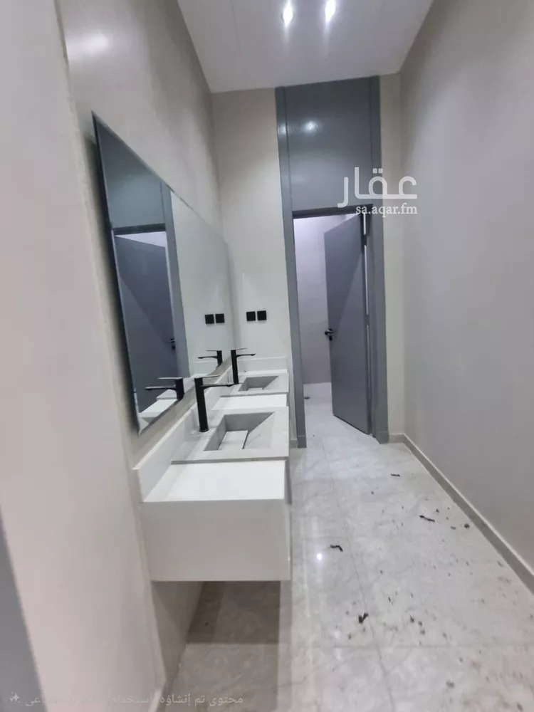 دور للبيع في شارع ابن أبي الفخار, حي عكاظ, مدينة الرياض, منطقة الرياض صورة 4