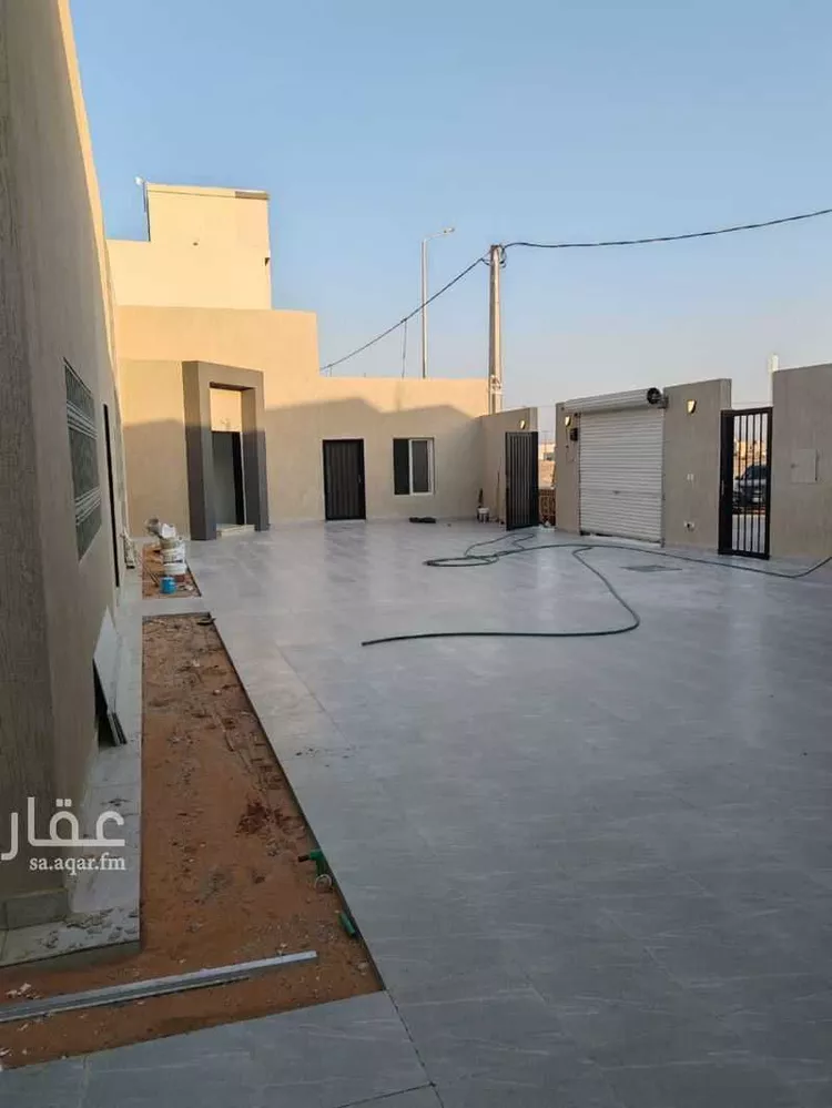 دور للبيع في شارع عبدالله بن قتيبة, حي الأمل, مدينة البكيرية, منطقة القصيم