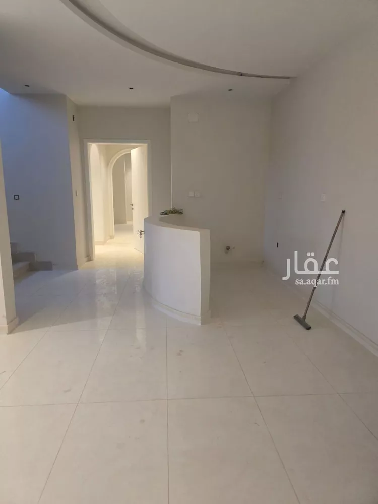 فيلا للبيع في شارع كيلوباترا, حي الرياض, مدينة جدة, منطقة مكة المكرمة صورة 3