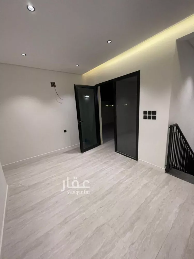 Floor for Sale in Riyadh Az Zahrah صورة 3