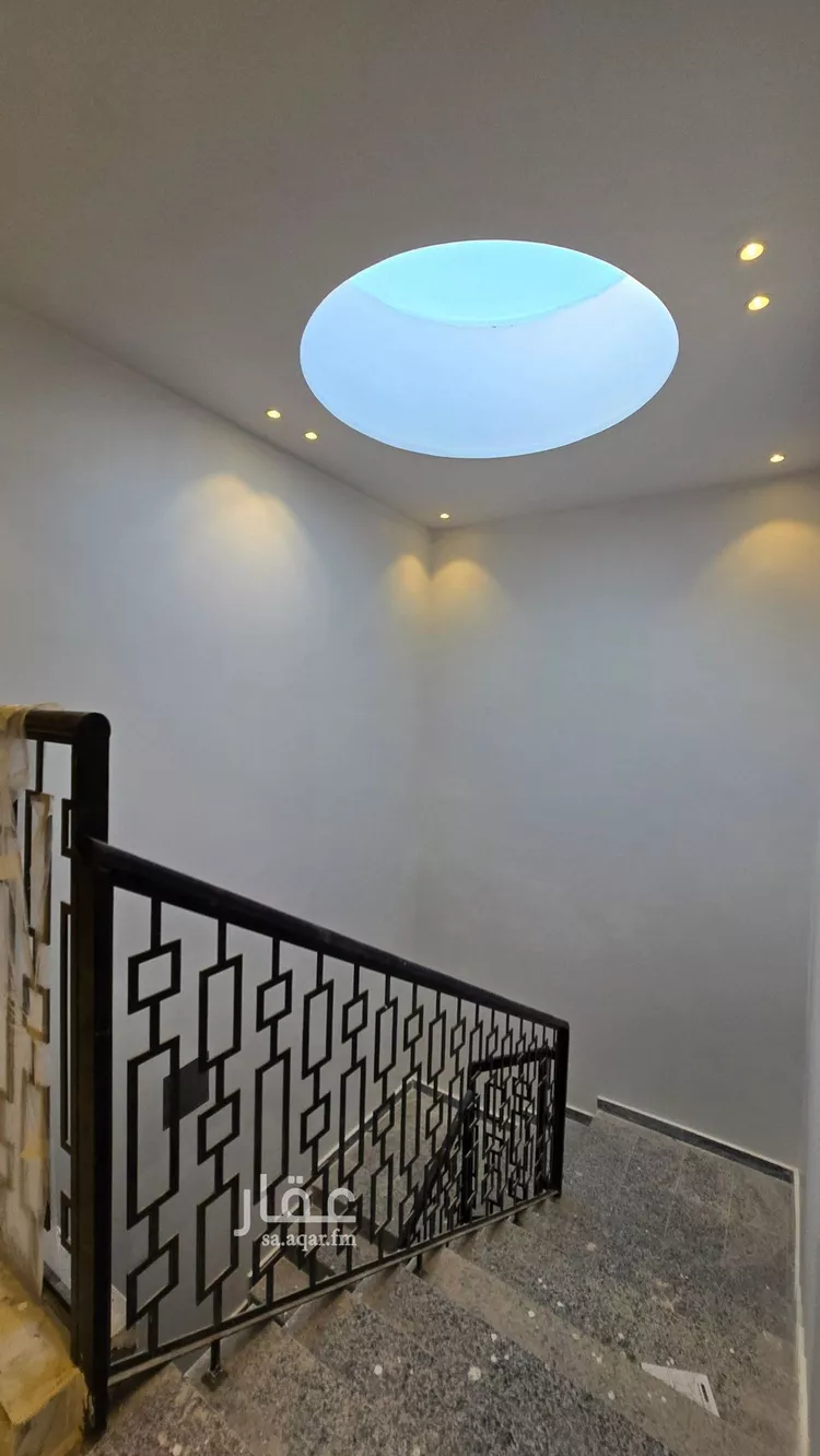 شقة للبيع في شارع الفواز, حي عكاظ, مدينة الرياض, منطقة الرياض صورة 3