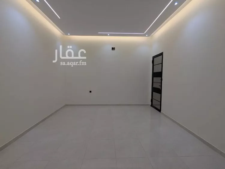 فيلا للبيع في شارع البحيرات, حي العريجاء الغربي, مدينة الرياض, منطقة الرياض صورة 4