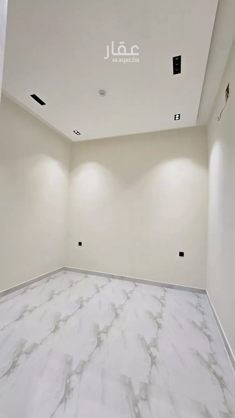 شقة للبيع في شارع الفقيه عبدالله, حي الزهرة, مدينة الرياض, منطقة الرياض صورة 3