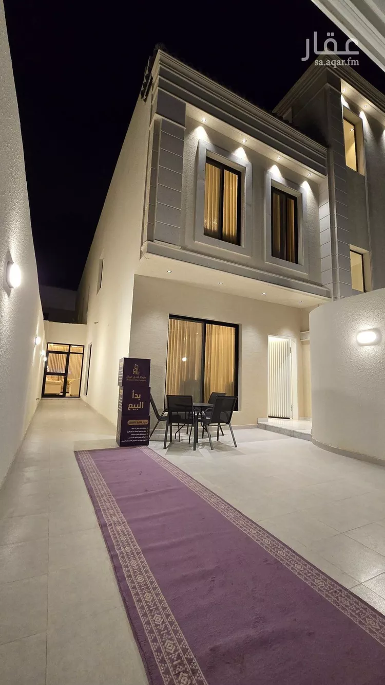 دور للبيع في شارع أبان بن صالح, حي عكاظ, مدينة الرياض, منطقة الرياض صورة 4