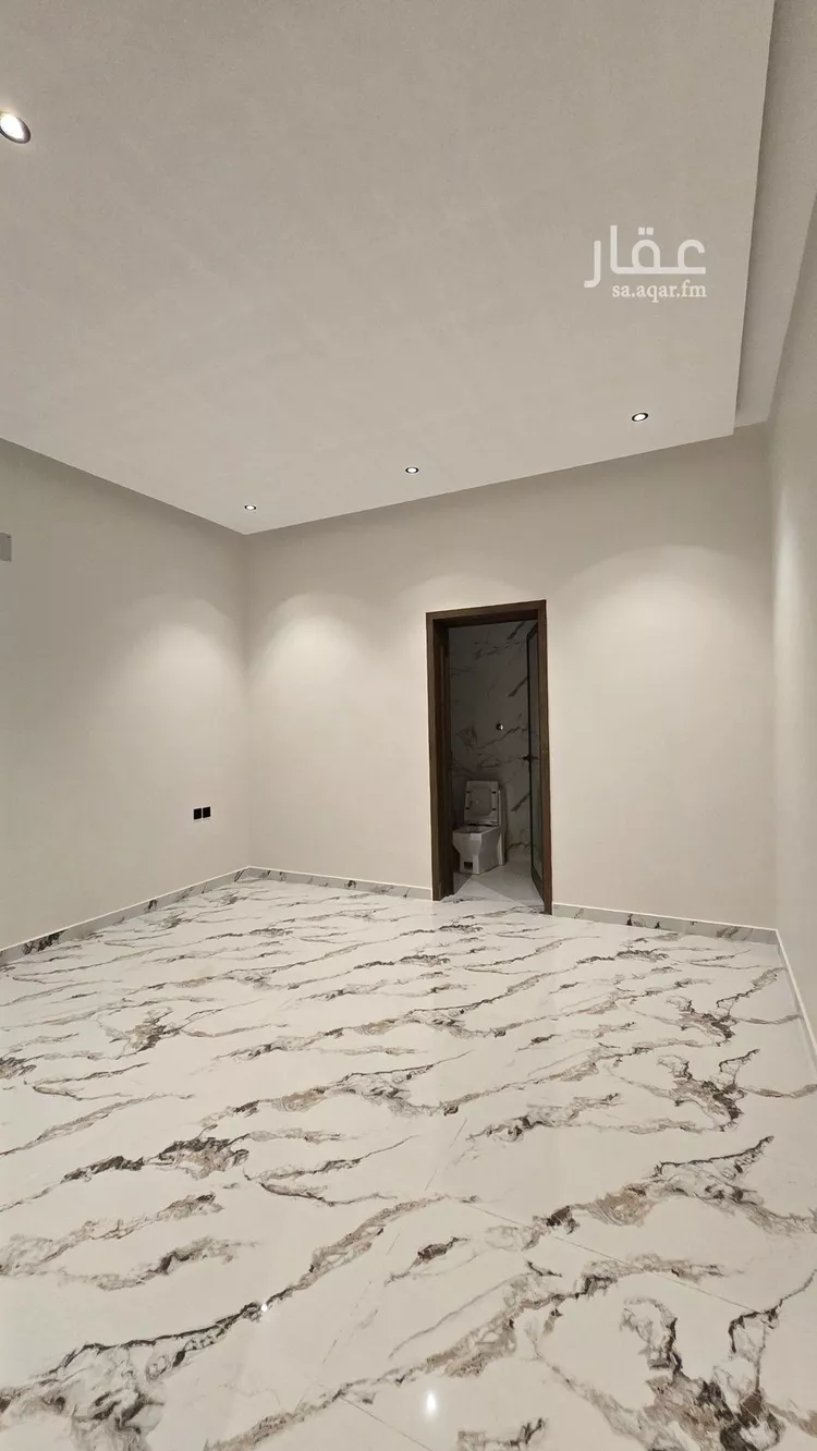 دور للبيع في شارع أبي ضبيان الجنبي, حي بدر, مدينة الرياض, منطقة الرياض صورة 4