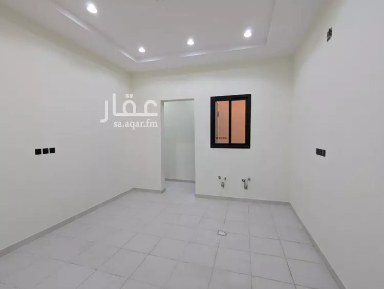 فيلا للبيع في شارع البحيرات, حي العريجاء الغربي, مدينة الرياض, منطقة الرياض صورة 3