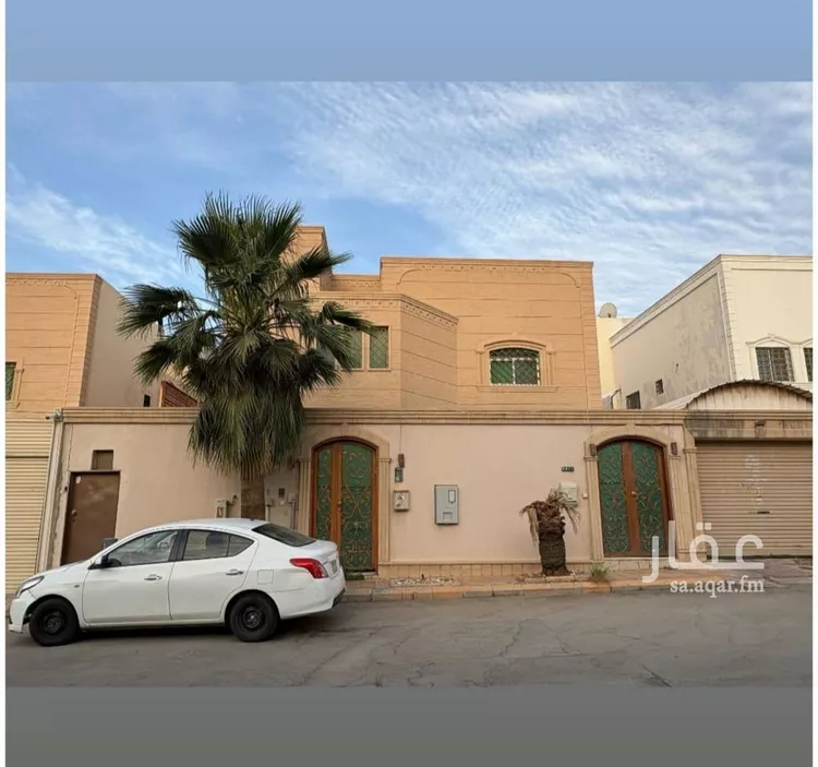 فيلا للبيع في شارع الشرفية, حي الربيع, مدينة الرياض, منطقة الرياض