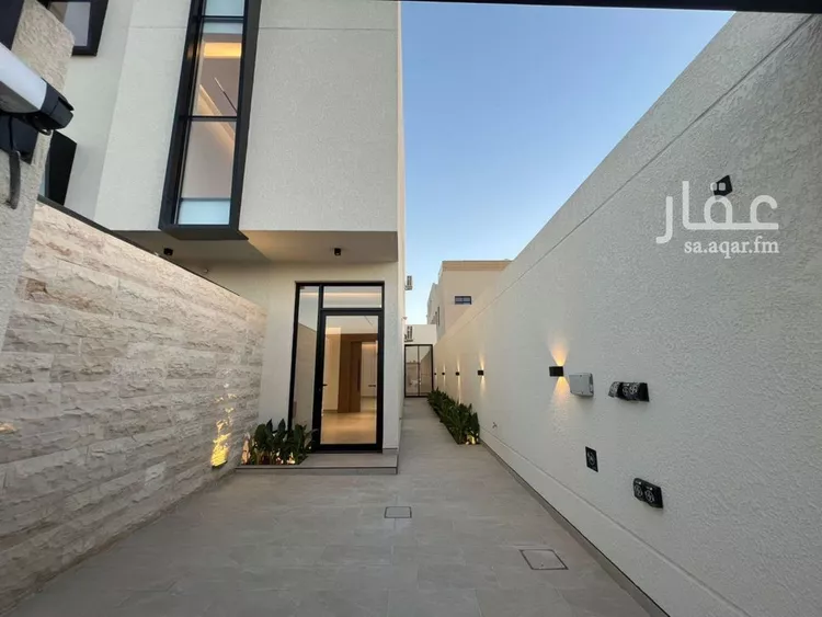 Floor for Sale in Riyadh Al Arid صورة 3