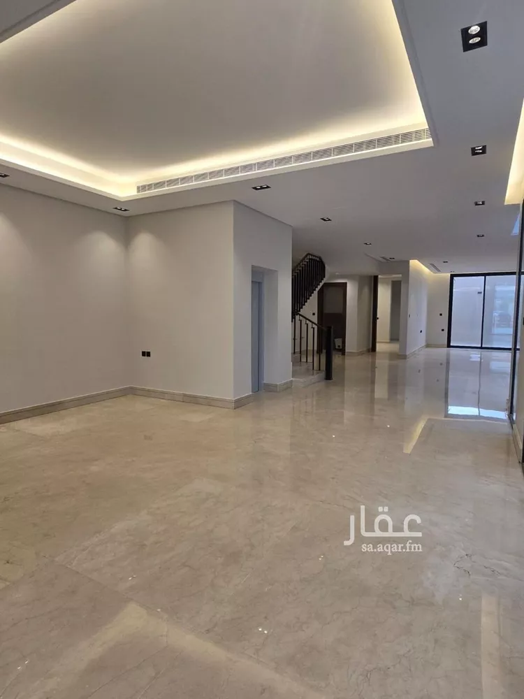 فيلا للبيع في شارع أبي السعود الحربي, حي العارض, مدينة الرياض, منطقة الرياض صورة 5