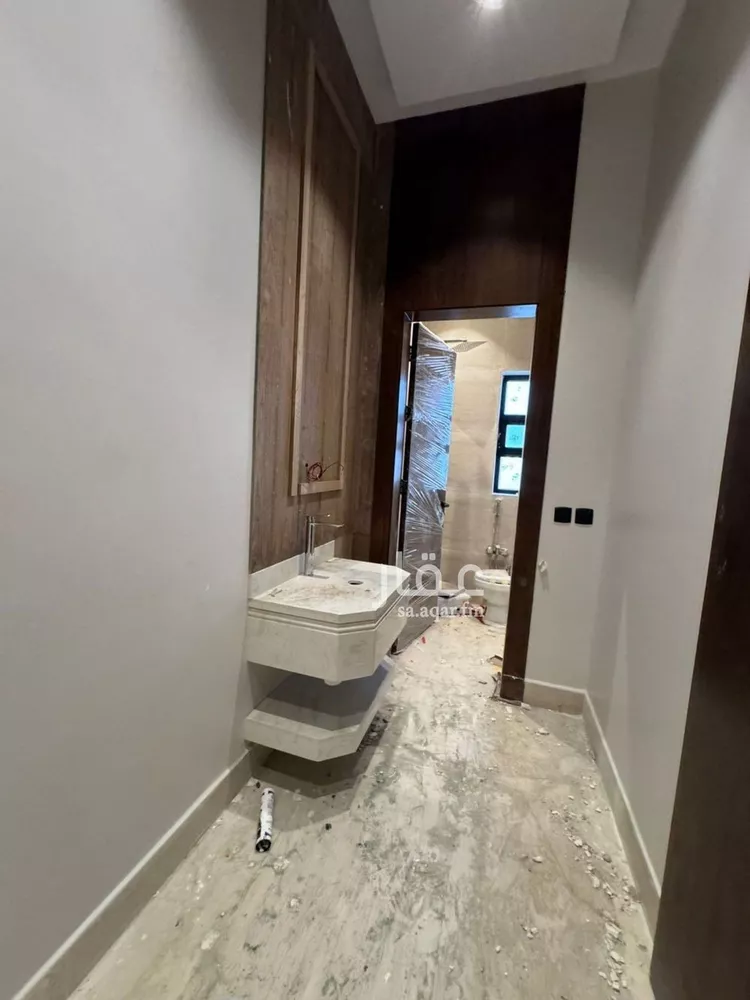Floor for Sale in Riyadh Al Arid صورة 3