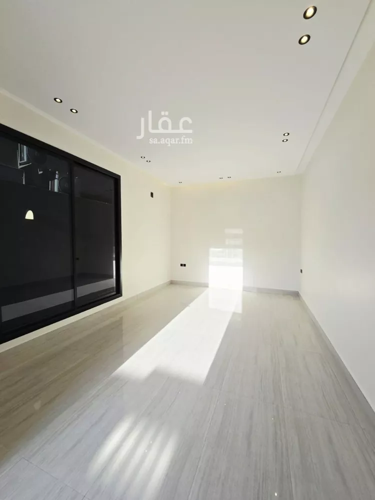 فيلا للبيع في شارع عقرباء 192, حي عقرباء, مدينة الجبيلة, منطقة الرياض صورة 3