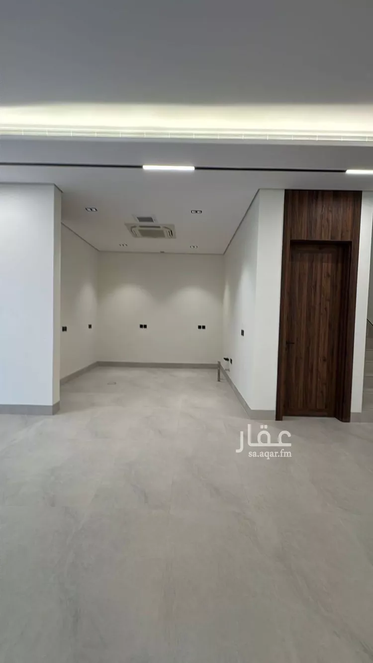 دور للبيع في شارع أبي بكر الوراق, حي النرجس, مدينة الرياض, منطقة الرياض صورة 5