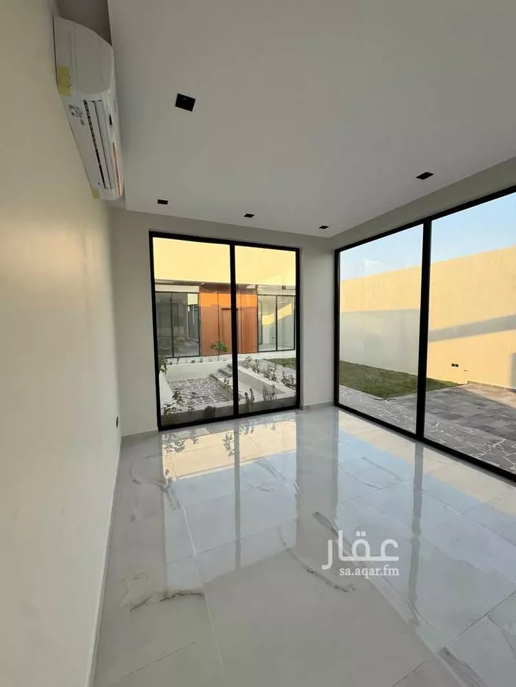 فيلا للبيع في شارع أبي بكر الوكيل, حي الخير, مدينة الرياض, منطقة الرياض 15