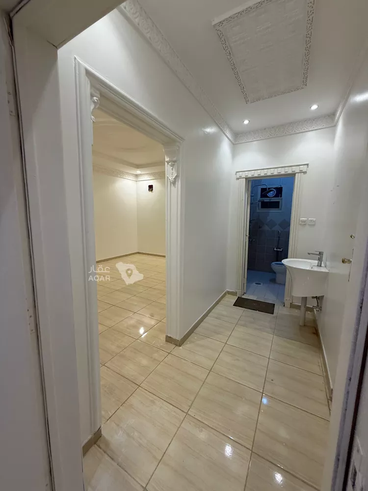 Villa for Rent in Riyadh Al Yarmouk 6