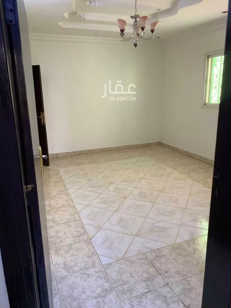 فيلا للبيع في شارع الصواف, حي إشبيلية, مدينة الرياض, منطقة الرياض