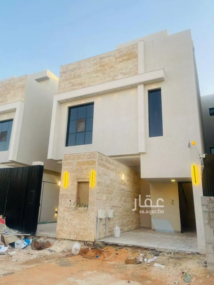 دور للبيع في شارع رقم 62, حي المونسية, مدينة الرياض, منطقة الرياض صورة 3