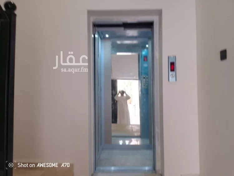 دور للبيع في شارع ابن قزمان, حي الخليج, مدينة الرياض, منطقة الرياض صورة 5